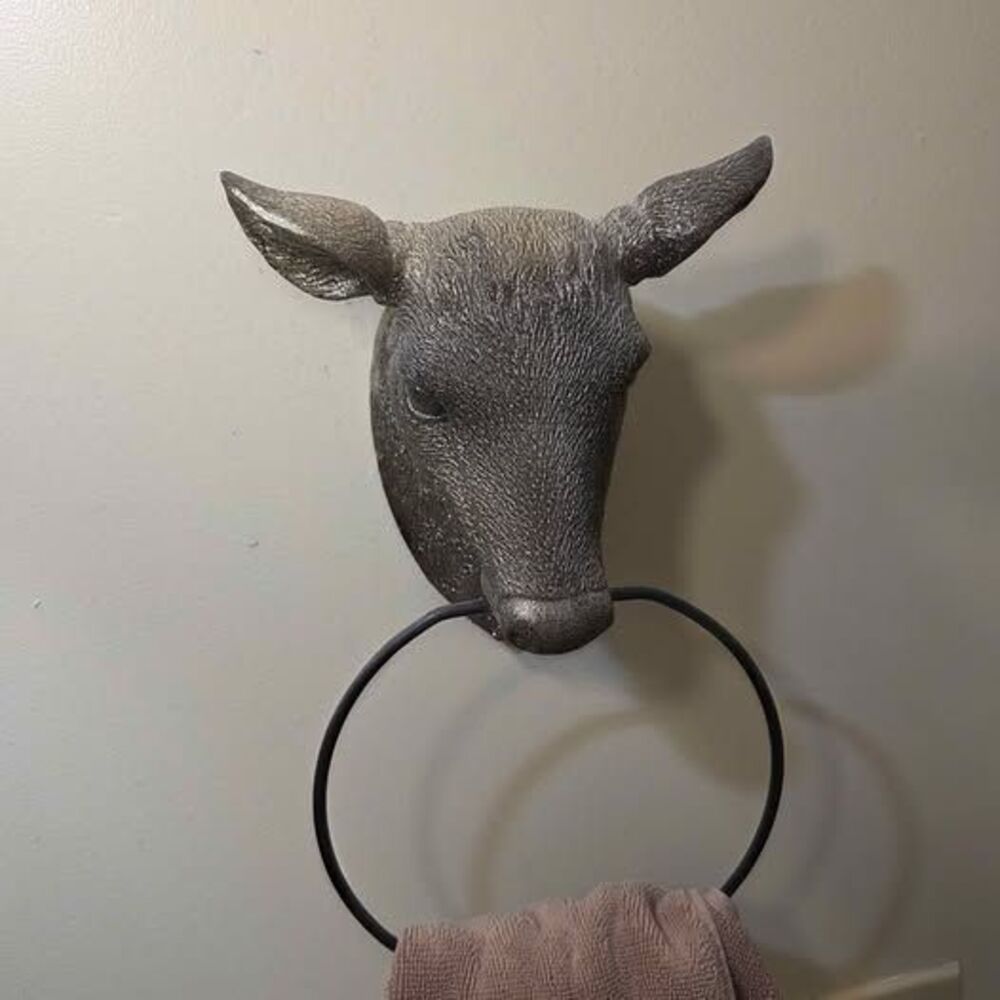 Black with gold shimmer Deer Head Towel Ring - Picture 3 of 4